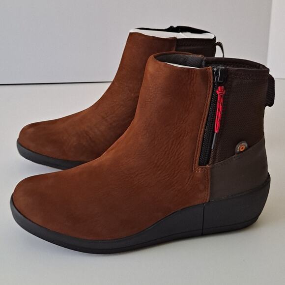 NIB Bogs Vista Waterproof Leather Rugged Zip Snow Boots Cognac Womens Size 7 - Picture 8 of 14